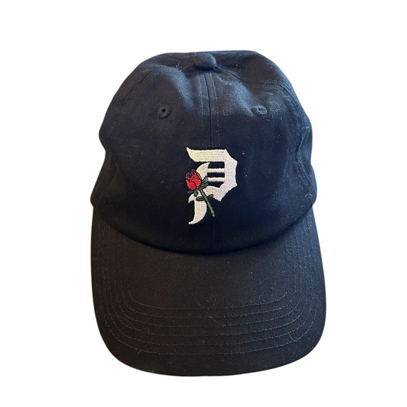 Primitive Skateboarding Black Cap with Red Rose Embroidered Design - Picture 1 of 4